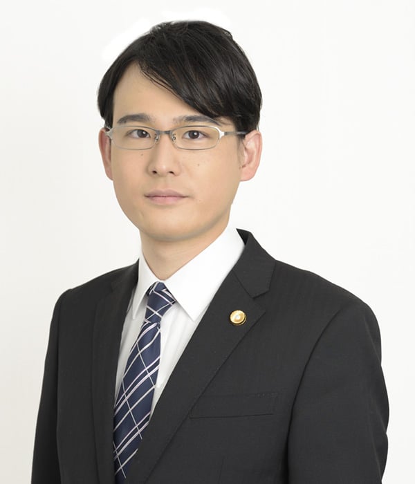 梶原弁護士