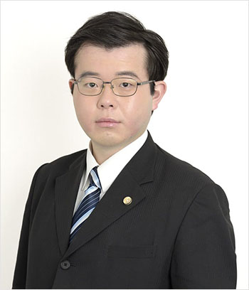 上田弁護士